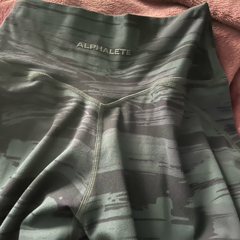 Alphalete blue and black leggings